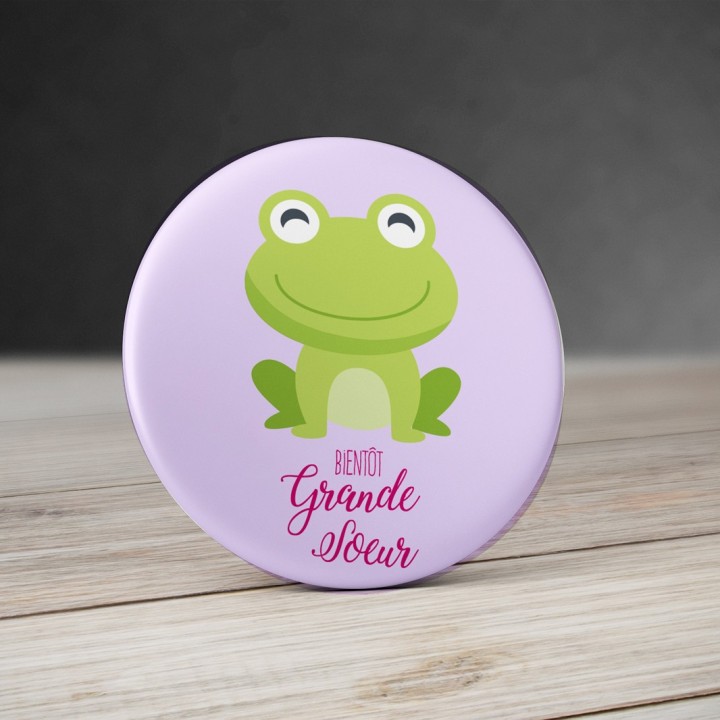 Badge Grenouille Bientôt Grande Soeur