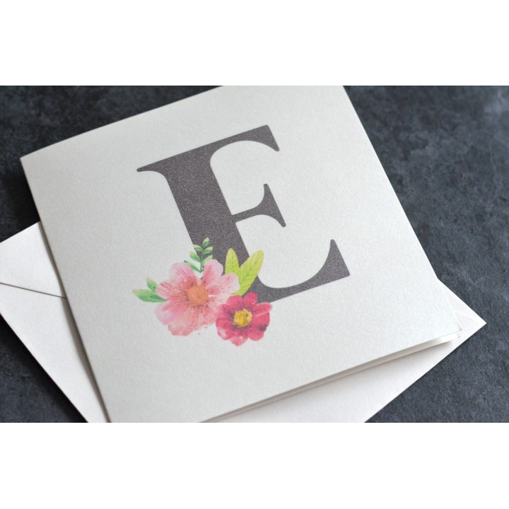 Carte personnalisée Lettre et fleurs