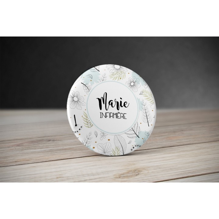 Badge Infirmière "Fleur" avec prénom personnalisable