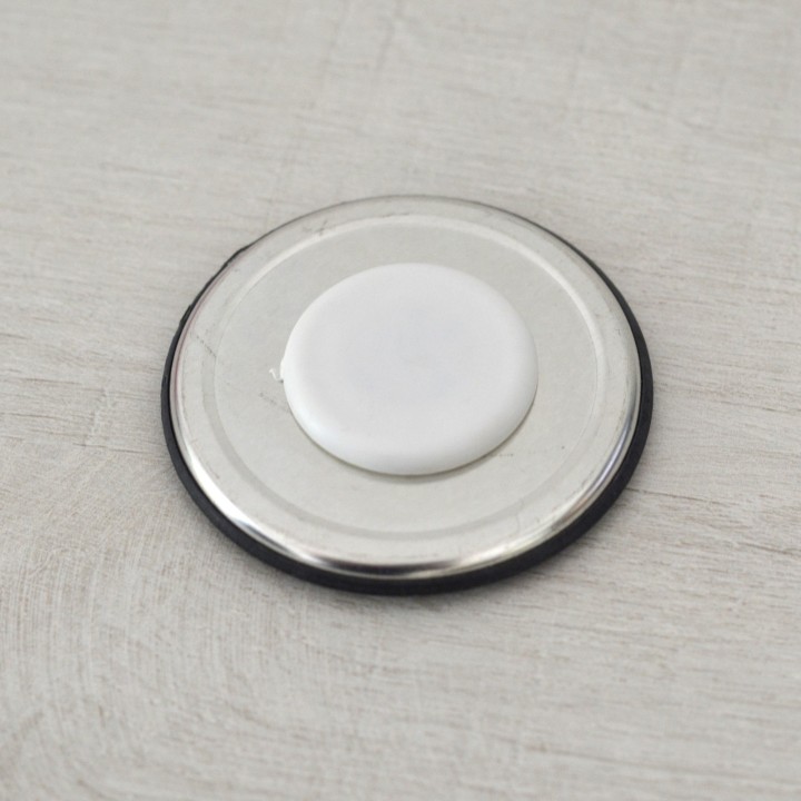 Badge personnalisable pour mariage - Modèle couronne de feuilles