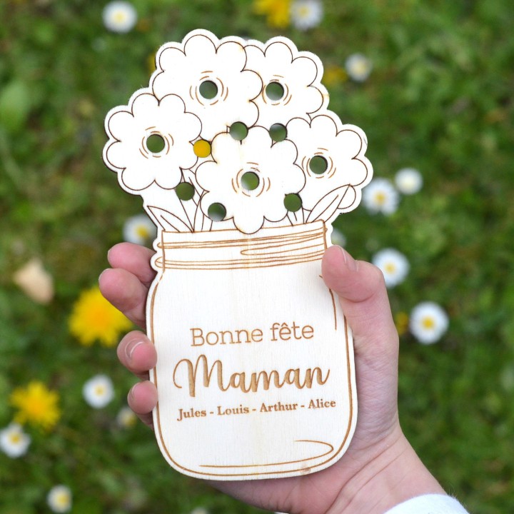 Carte Bouquet de Fleurs en bois - Cadeau Fête des mères personnalisé